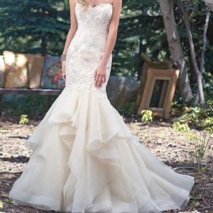 Maggie Sottero- Malina